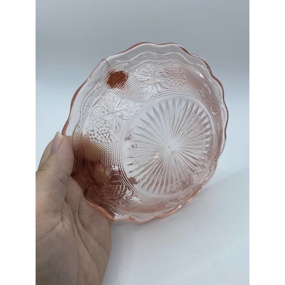 Westmoreland Pink Depression Glass Basket Grape Motif Ruffled Edge - Picture 2 of 5